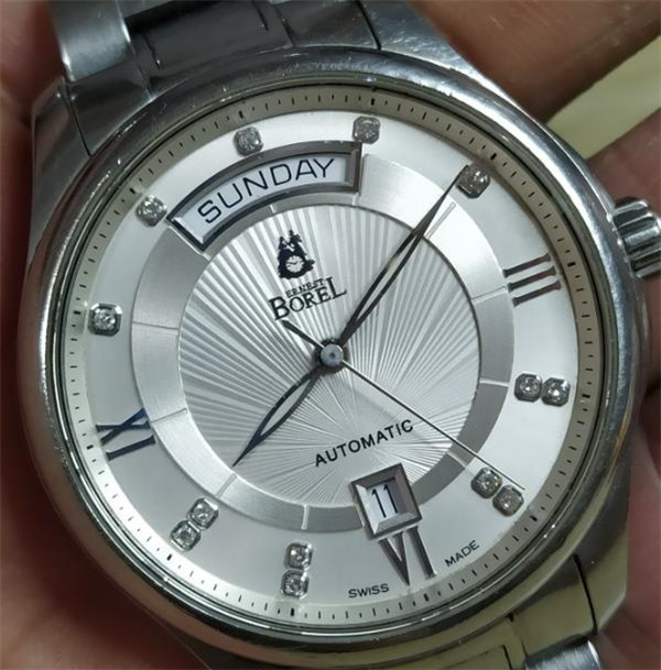 依波路腕表表壳破裂解决办法详解(图) 依波路腕表表壳破裂解决办法详解(图)